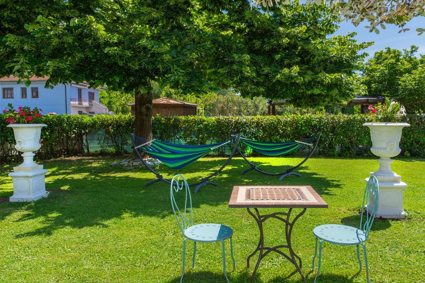 La Mandolata Dei Poeti Apartaments ルッカ エクステリア 写真