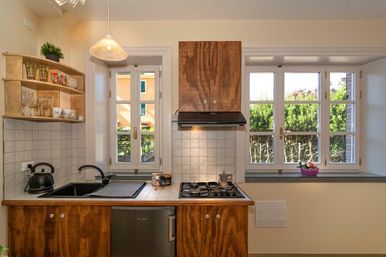 La Mandolata Dei Poeti Apartaments ルッカ エクステリア 写真